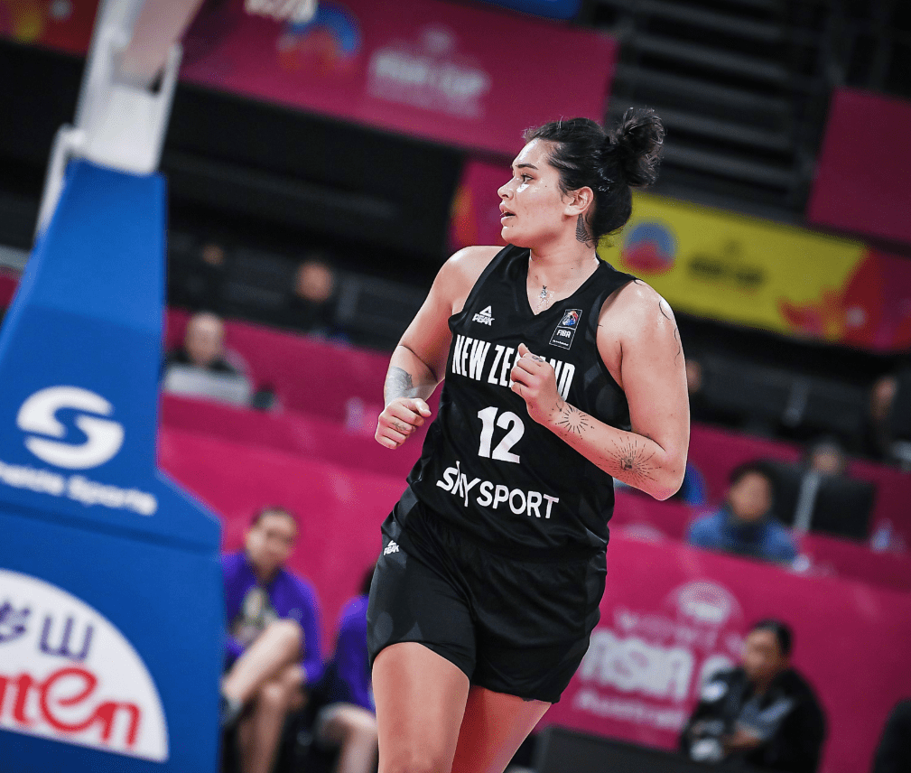 贝博体育APP下载-风云突变马赛今夜队长鼓劲，荷甲版图或变，态度坚定，身体对抗强度拉满-贝博体育APP下载