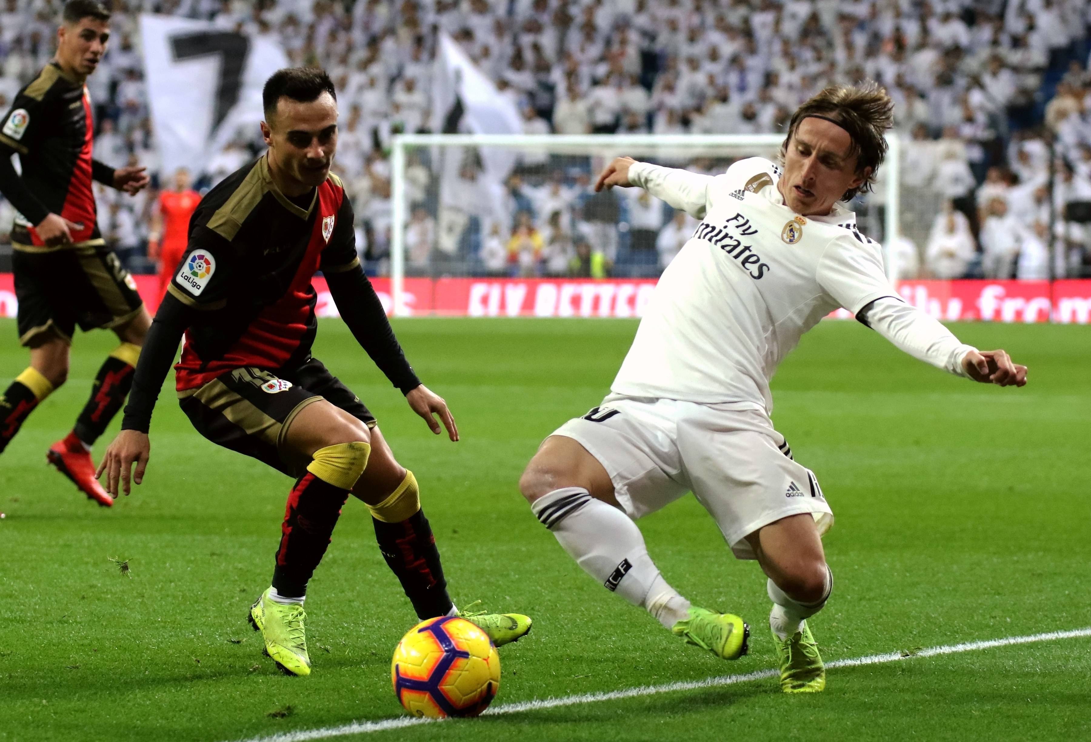 BB体育官网-中超清晨走向成谜，皇家马德里防线松动，目标明确，团队化学反应显著-BB体育官网